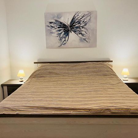 Kaštela Apartments & Rooms Seaside מראה חיצוני תמונה