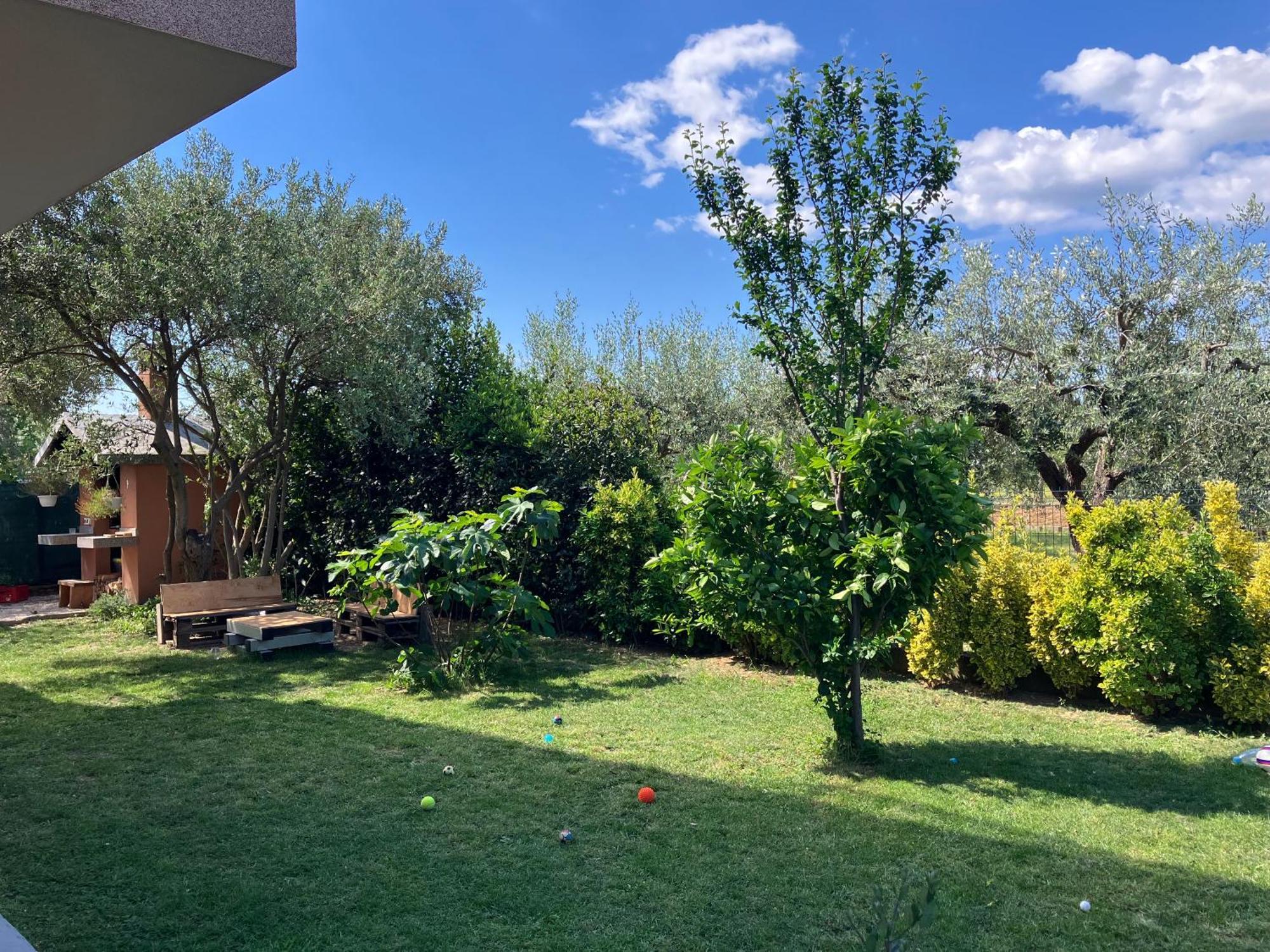 Kaštela Apartments & Rooms Seaside מראה חיצוני תמונה