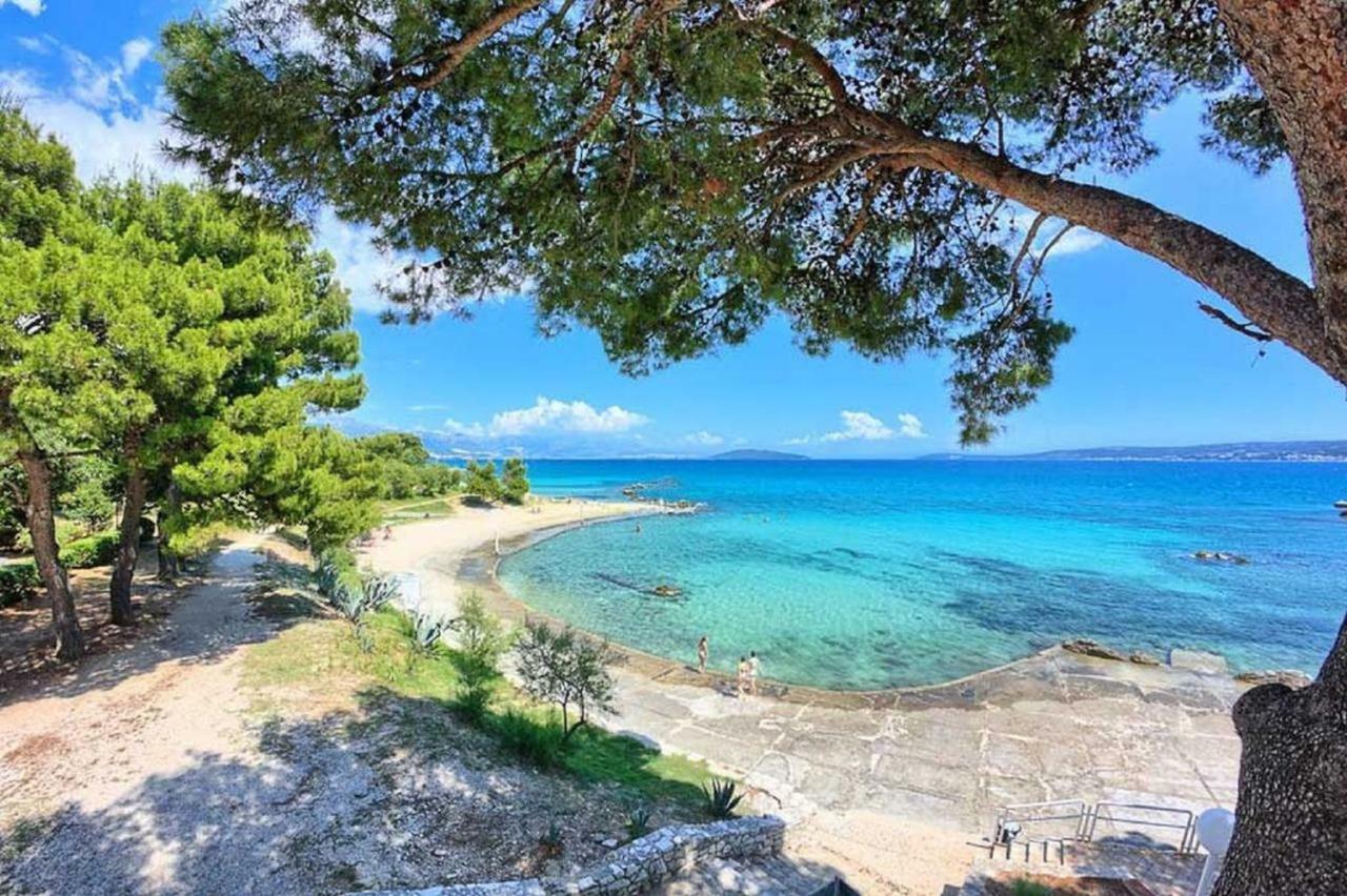 Kaštela Apartments & Rooms Seaside מראה חיצוני תמונה